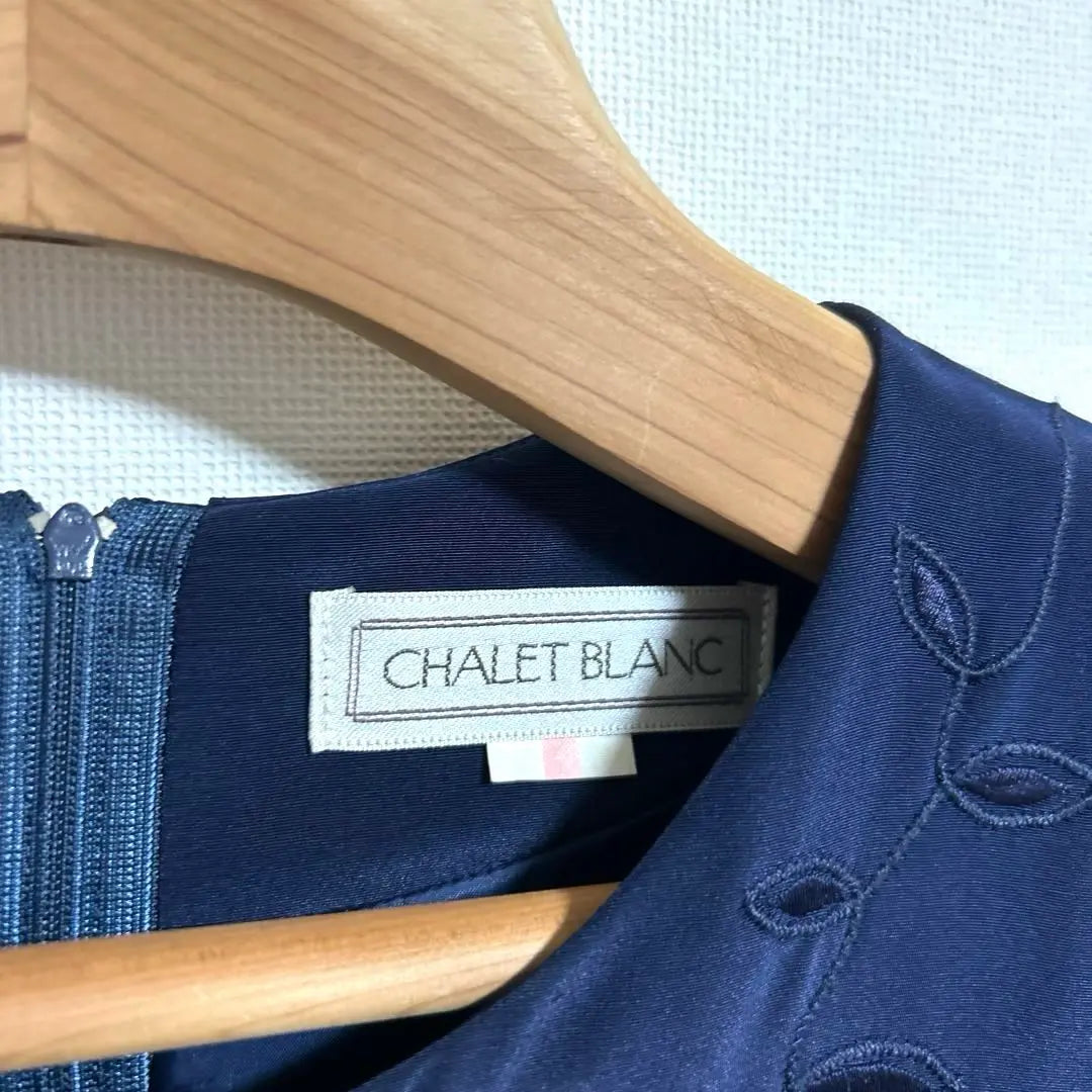 ✨Beautiful condition✨Chalet Blanc Navy Pleated Dress Size [F]