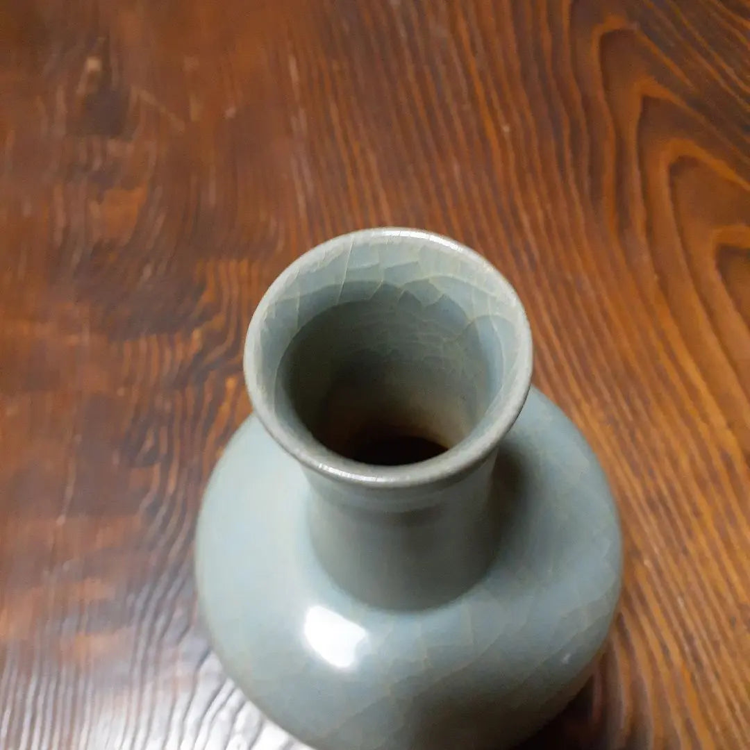 Southern Song Longquan Kiln Celadon Small Flower Vase