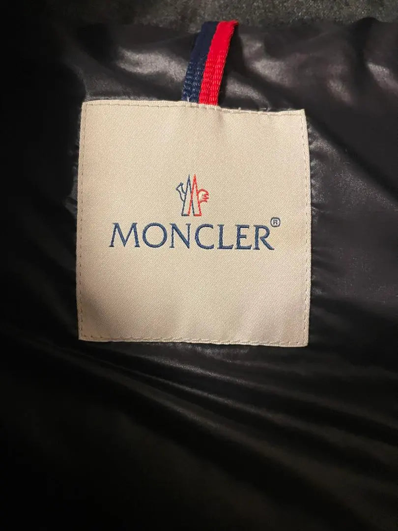 Moncler MAYA Beams pedido especial gris talla 1, buen estado