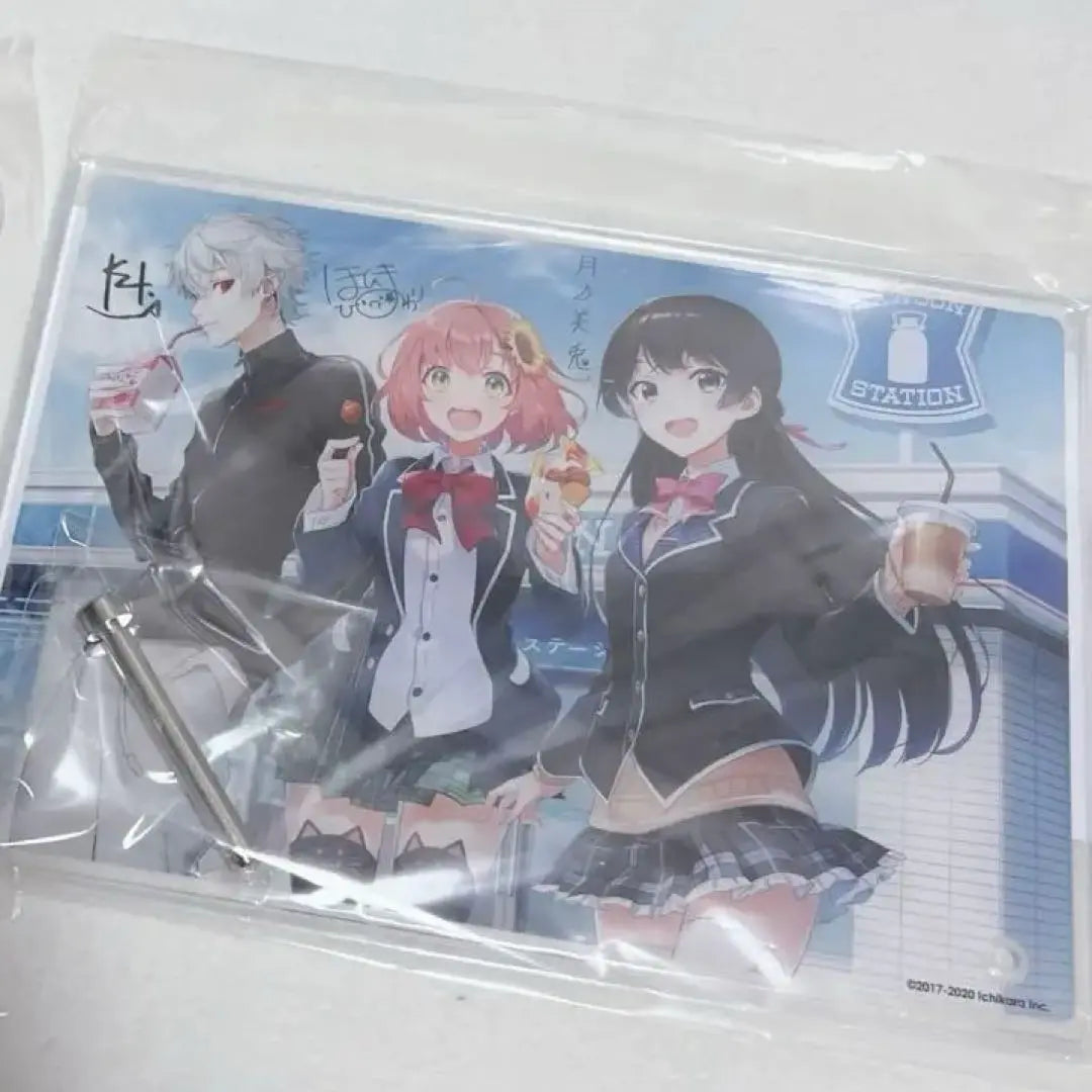 Nijisanji Kuzuha Winner Acrylic Stand Lawson FamilyMart