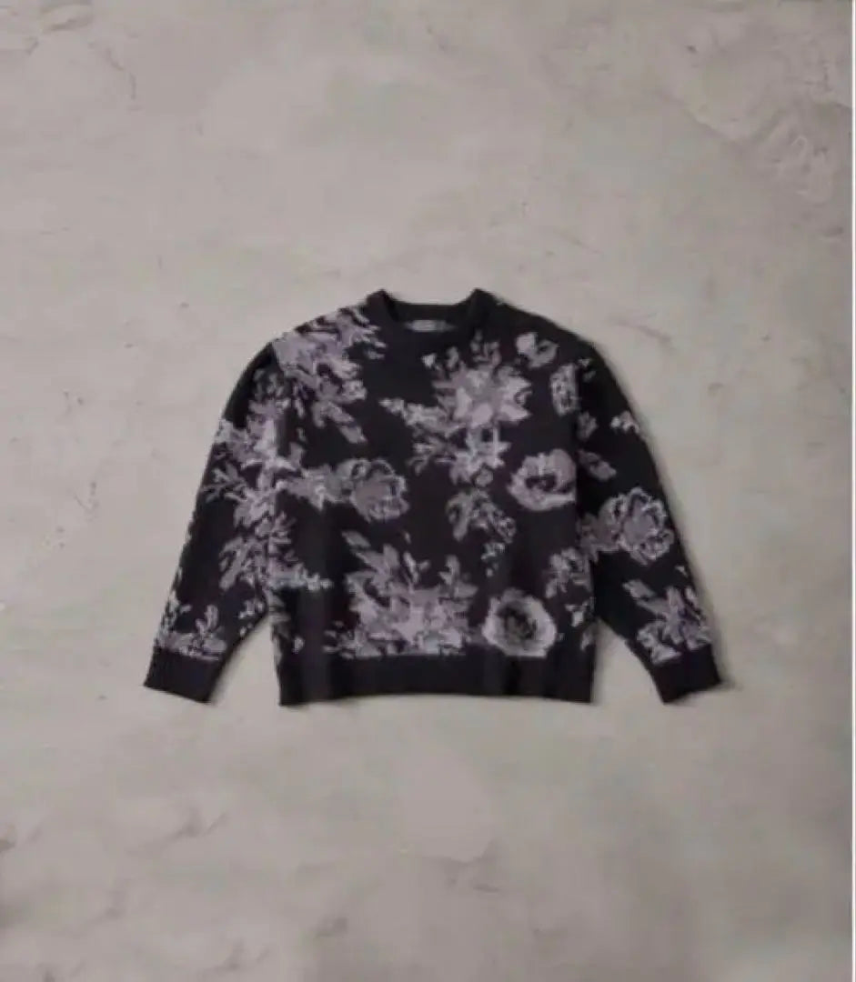 【CLEL】Loose Floral Jacquard Shaggy Knit