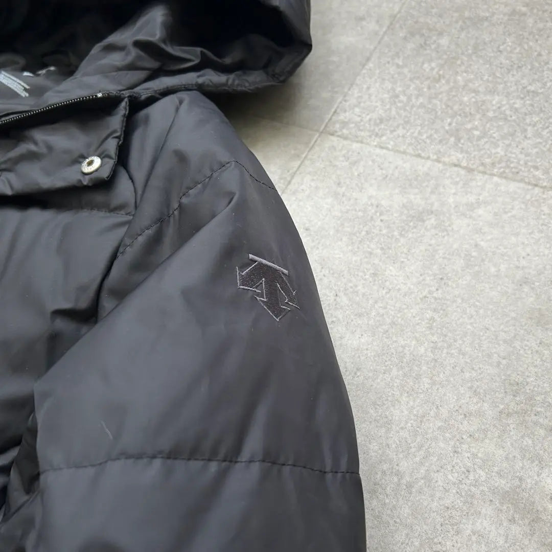 Descente Down Jacket Bench Court M Black