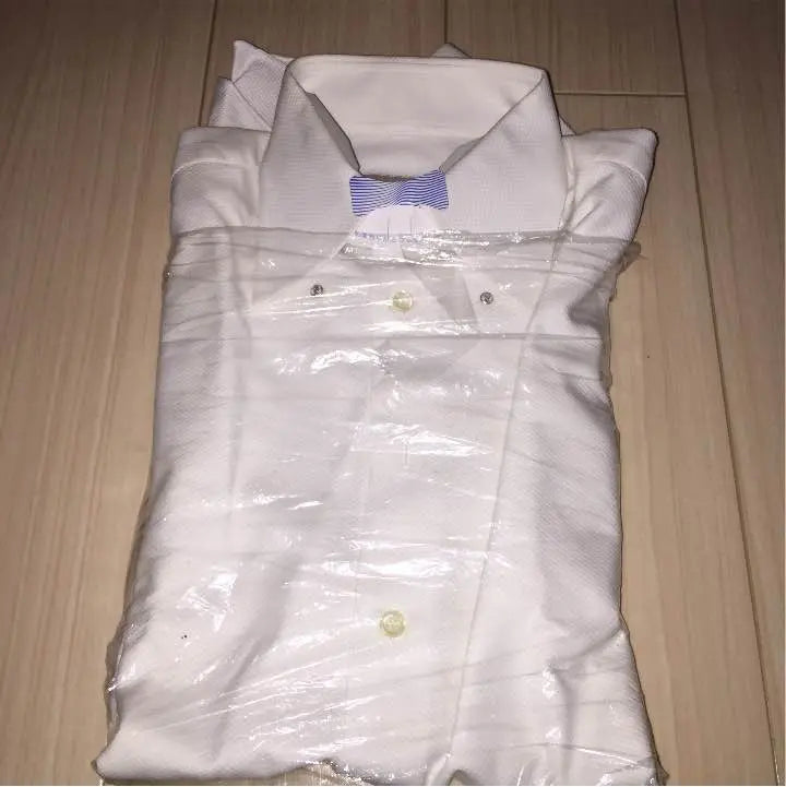 ★ Venta adicional con descuento / Emporio Armani / Camisa ★ | ★さらにお値引きセール／エンポリオ アルマーニ／ワイシャツ★