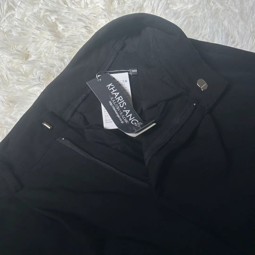 [Con nueva etiqueta] Pantalón cónico centro oficina de prensa casual negro | 【新品タグ付き】テーパードパンツ センタープレス オフィスカジュアル ブラック