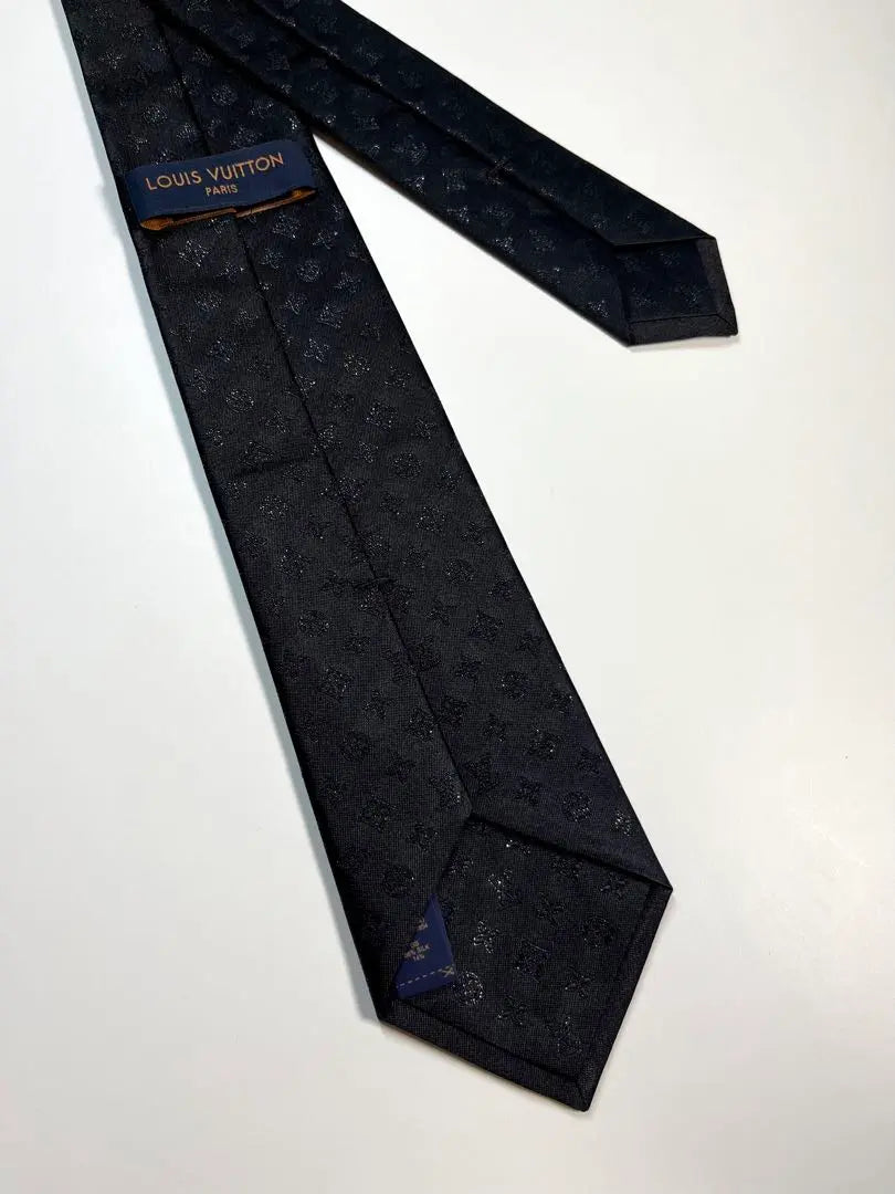 Unused ✨Rare ✨LOUIS VUITTON Louis Vuitton Tie Monogram