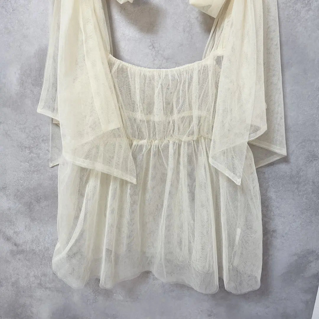 Junoah JUNOAh Shoulder Libonul Gather Camisole Ivory M | ジュノア JUNOAH 肩リボンチュールギャザーキャミソール　アイボリー　M