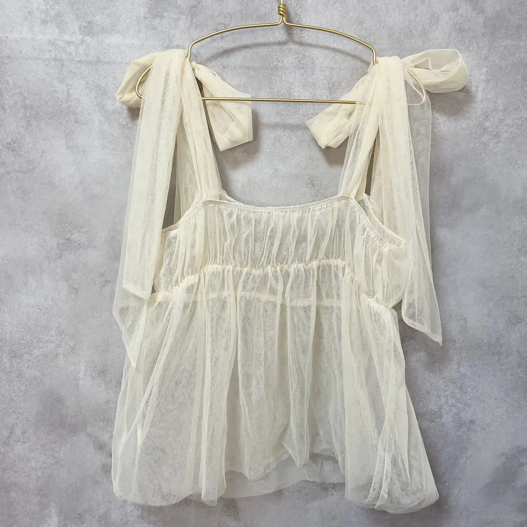 Junoah JUNOAh Shoulder Libonul Gather Camisole Ivory M | ジュノア JUNOAH 肩リボンチュールギャザーキャミソール　アイボリー　M