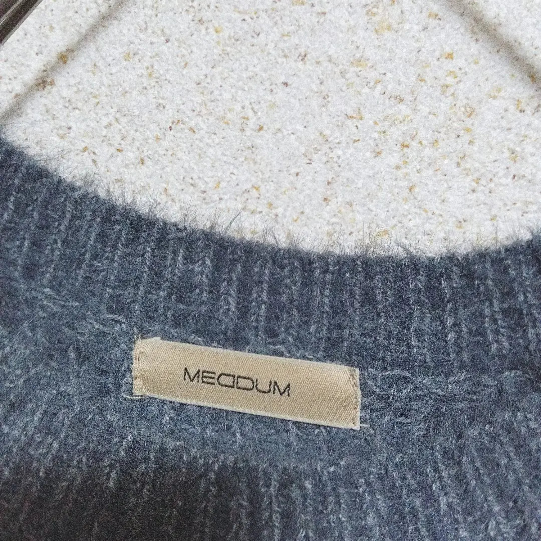 [Medumu] Feather yarn knit sweater round neck blue gray М