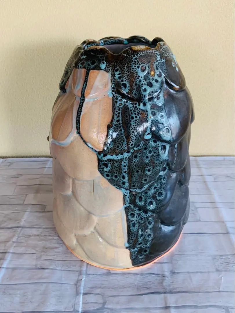 Limited time special for the beginning of spring! Japanese modern, creative pots, treasure bottles, rare, works exhibited at exhibitions