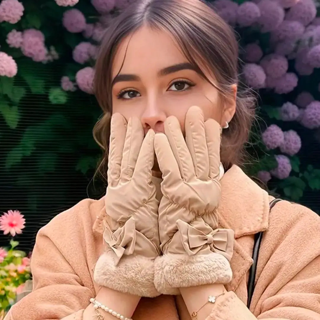 fluffy ribbon gloves