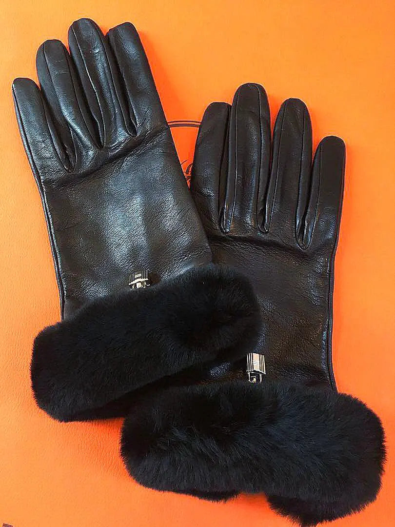 Request price reduced! Hermes Regular Price: 300,000 Soya Cadena Mink Fur New Gloves ①