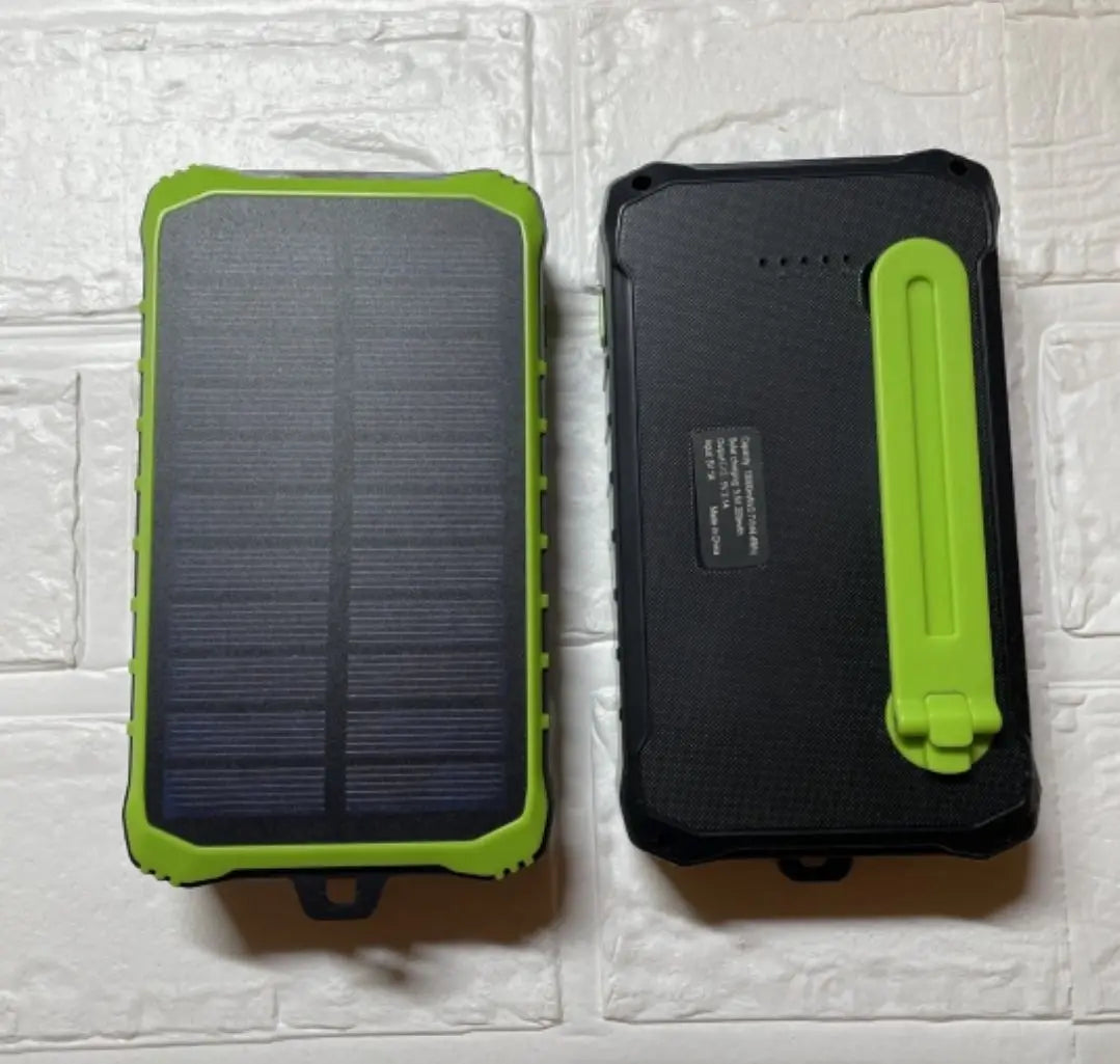 Solar charger charger solar charger solar battery large capacity