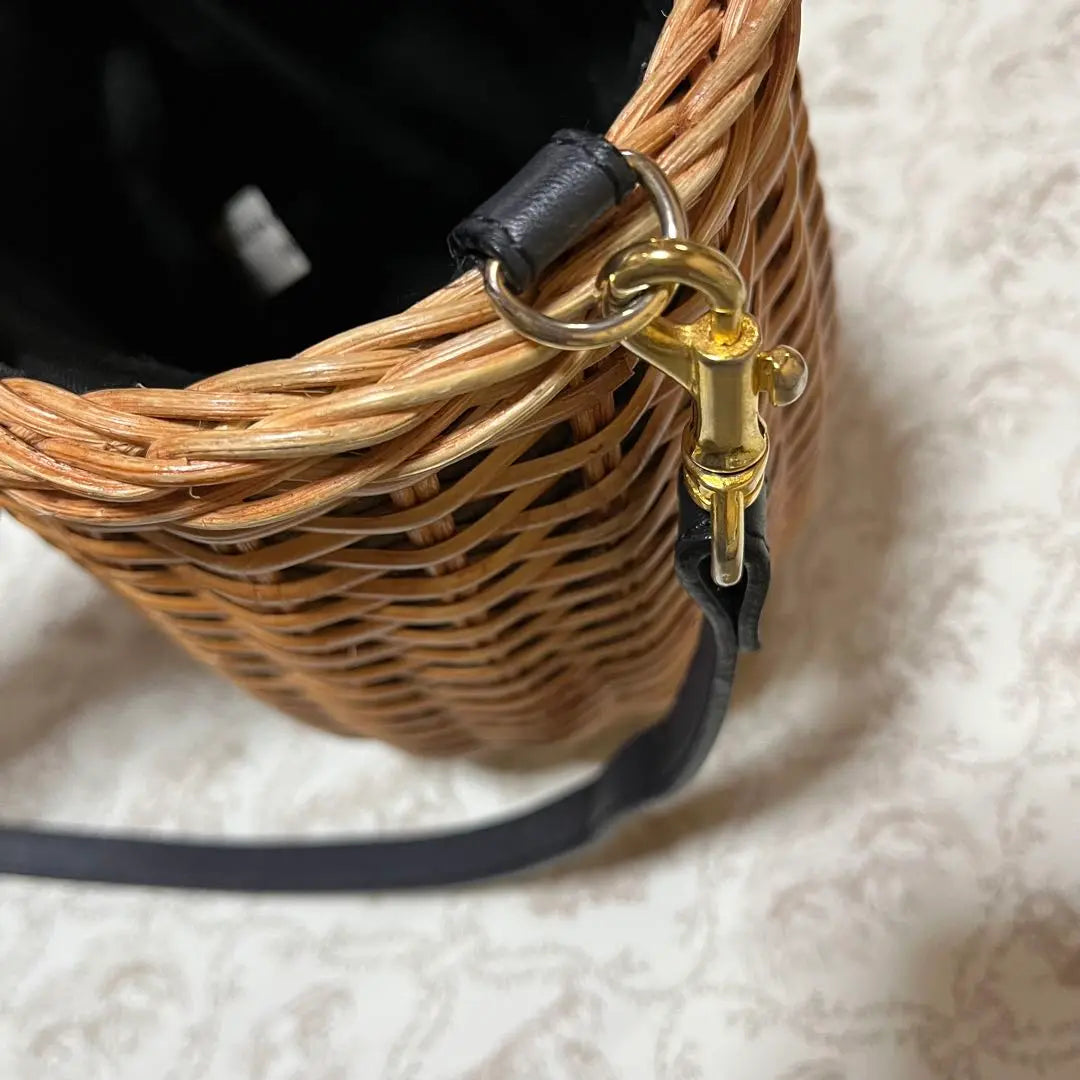 [VIOLAďORO] Bucket-shaped basket bag 2-way