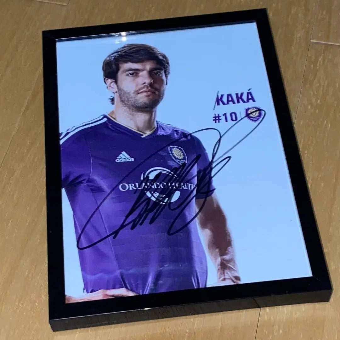 Autógrafo de Kaká