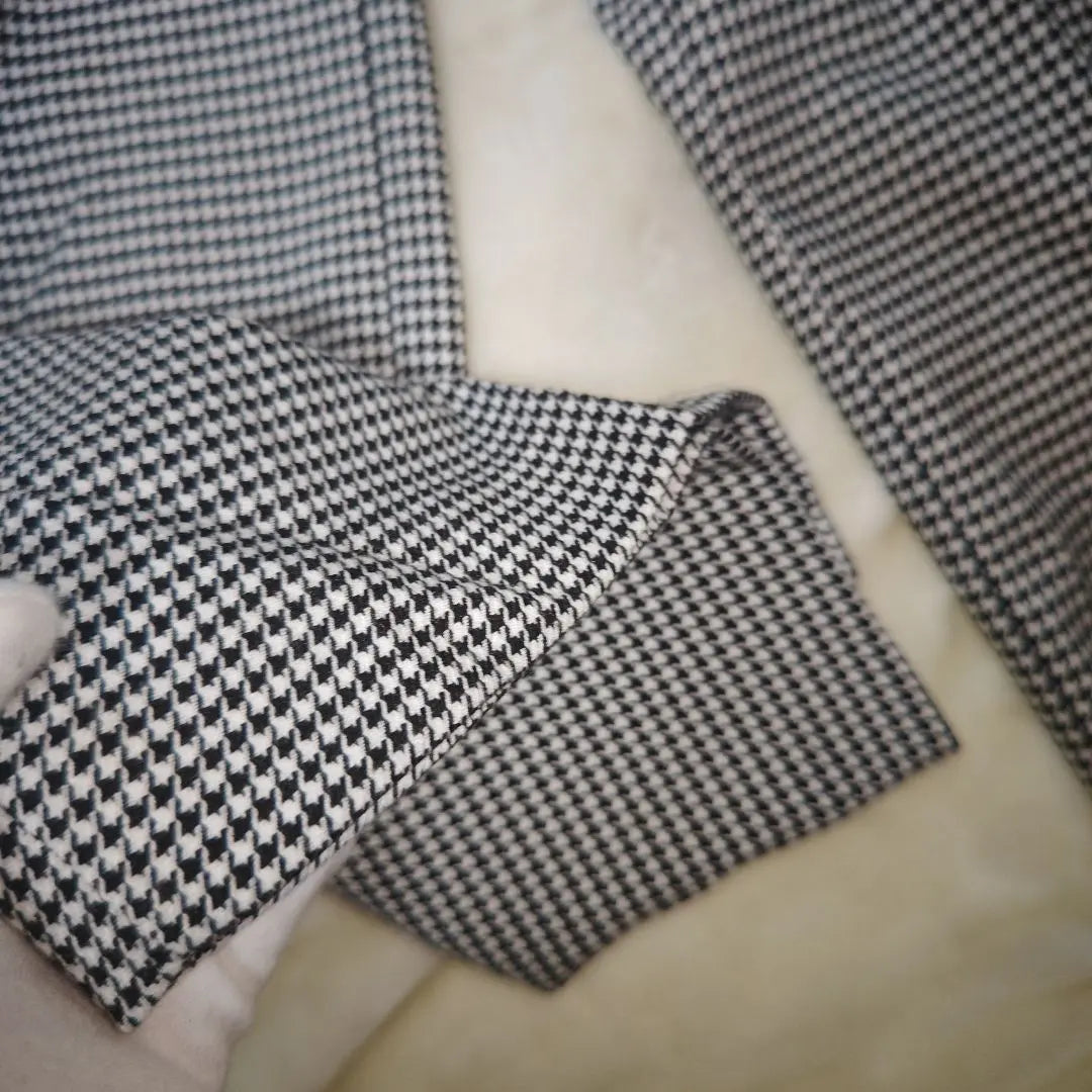 [Stylish☆Cute☆Popular☆ZARA] White, Black Houndstooth Pattern Pants Size XS