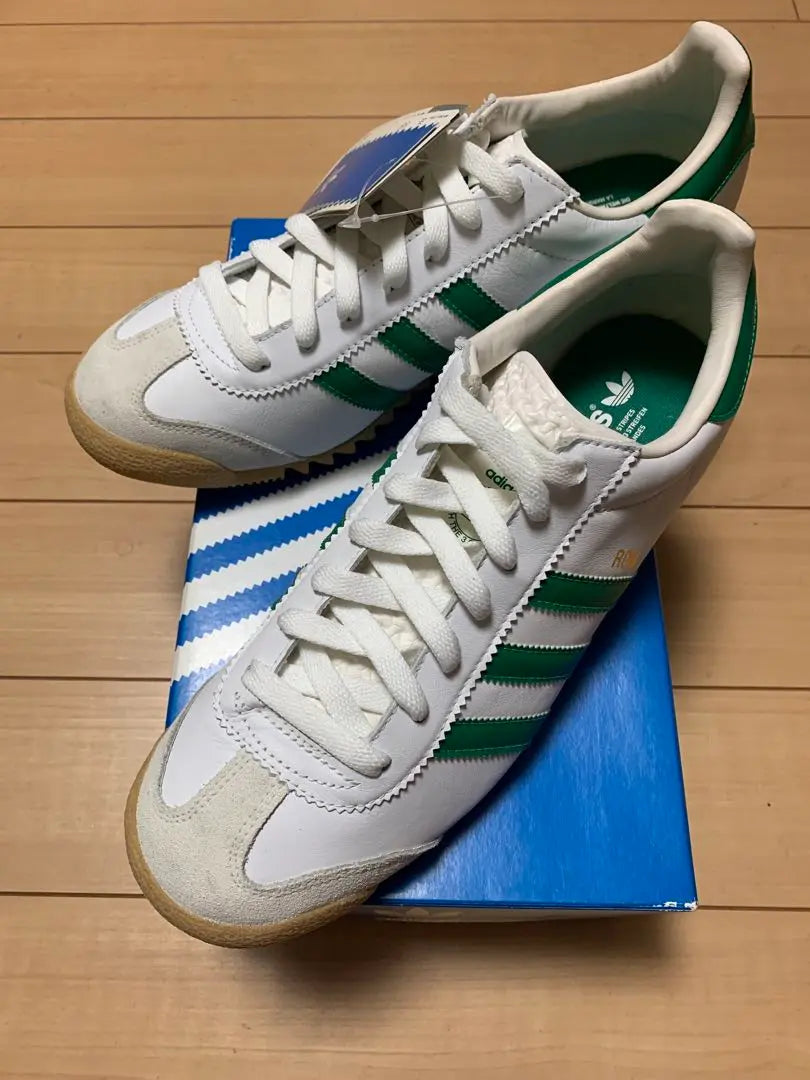 Unused, new adidas ROM Rome Size 27.5cm