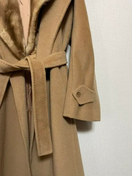 Superb condition/MAX MARA/Mink fur/Cashmere blend/Long coat/38