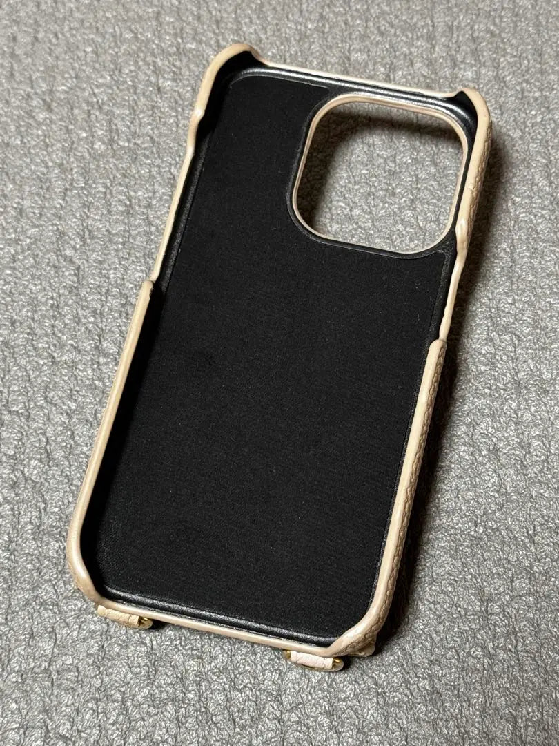 iPhone case shoulder iPhone15pro mocha