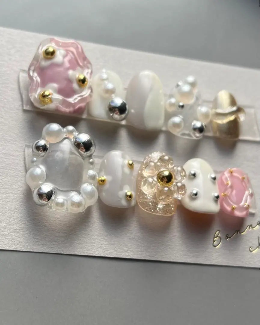 [48] Nail tips, spring, pearls, flowers, waggling, plump, clear, gold, silver