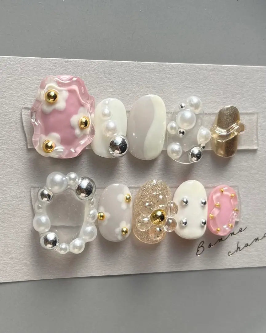 [48] Nail tips, spring, pearls, flowers, waggling, plump, clear, gold, silver