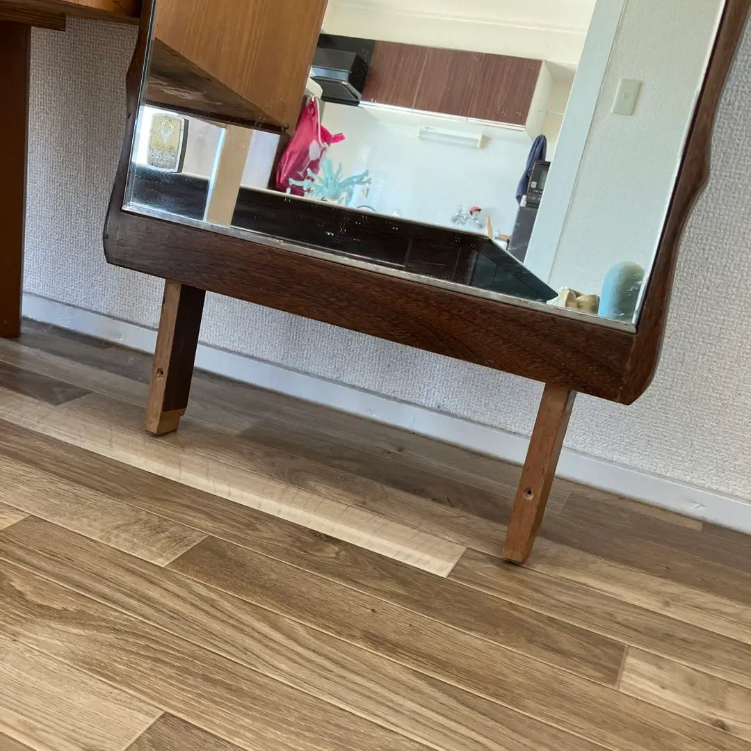 Delivery to Aoba Ward, Yokohama City, Mirror Table