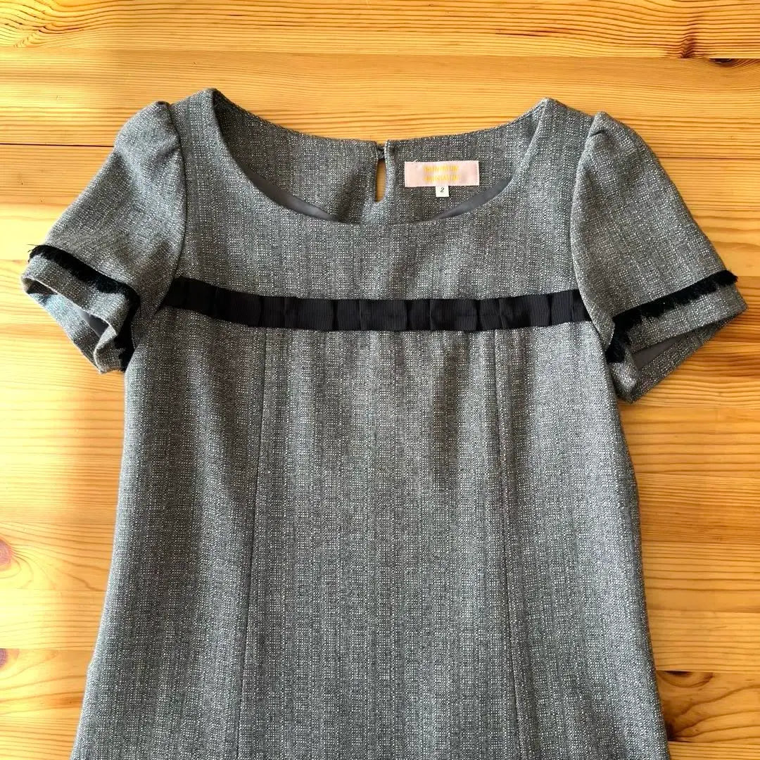 Vestido mini de manga corta hasta la rodilla gris talla 2