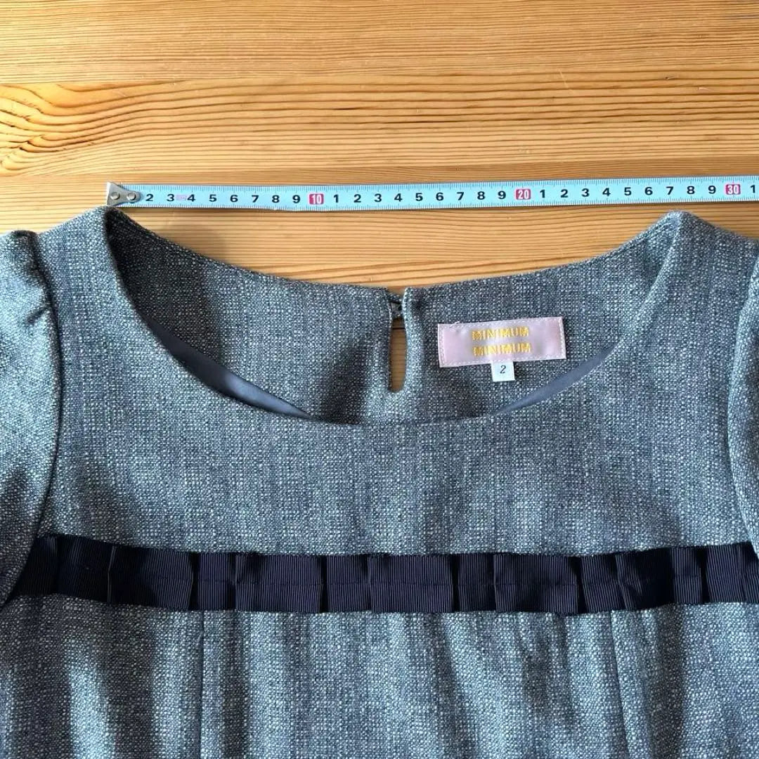 Vestido mini de manga corta hasta la rodilla gris talla 2