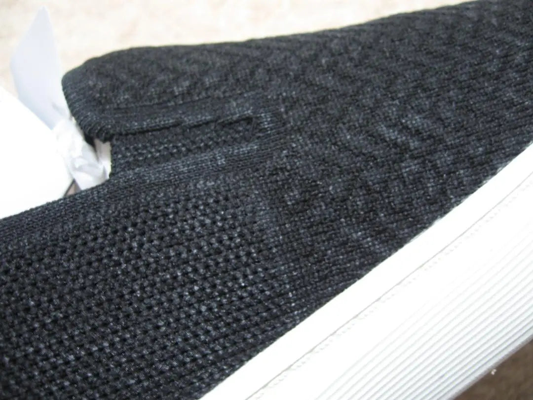 New tag included: ACTIVE BIZ 27cm Black Slip-on