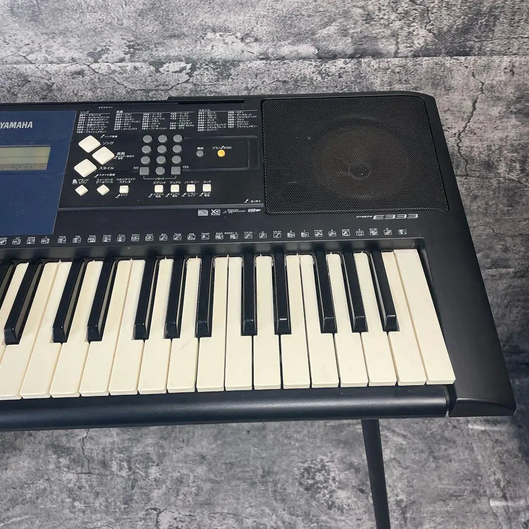 YAMAHA PSR-E333 61-key electronic keyboard with stand and storage bag