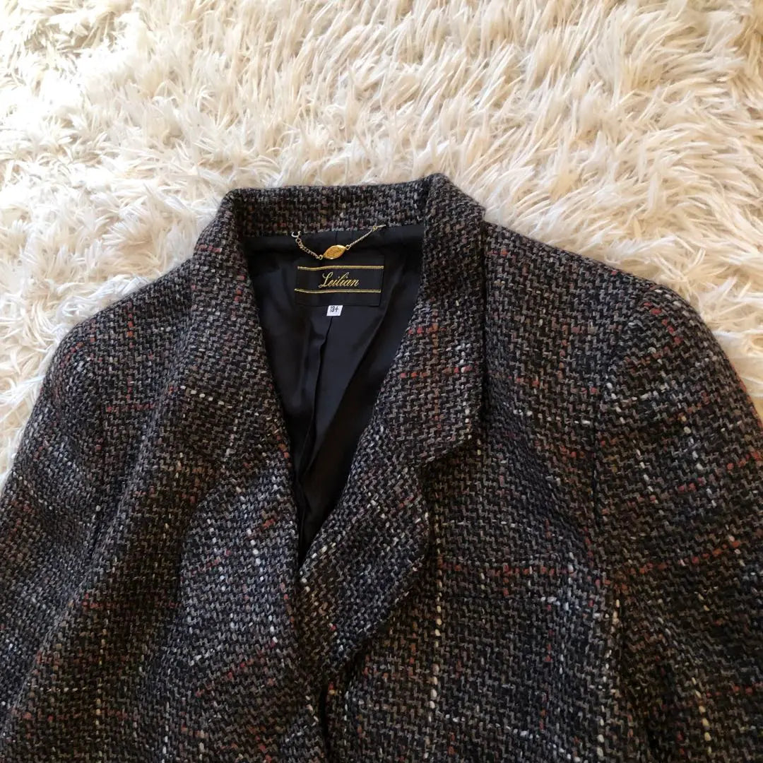 Productos hermosos ✨ Lelian [13+] Chaqueta sastre de tweed con doble botón Talla grande | 美品✨レリアン【13+】ツイードテーラードジャケット ダブルボタン 大きいサイズ