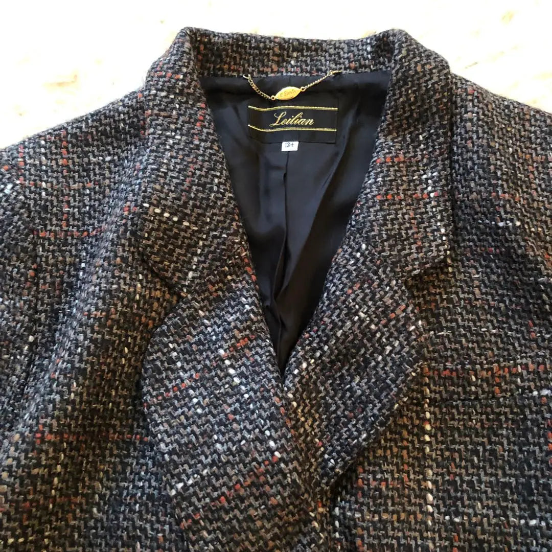 Productos hermosos ✨ Lelian [13+] Chaqueta sastre de tweed con doble botón Talla grande | 美品✨レリアン【13+】ツイードテーラードジャケット ダブルボタン 大きいサイズ