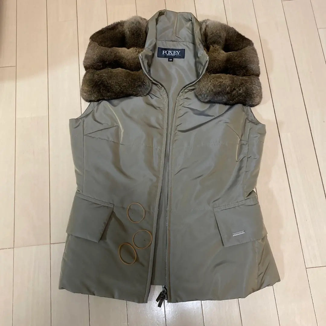 Foxy double zipper vest with fur