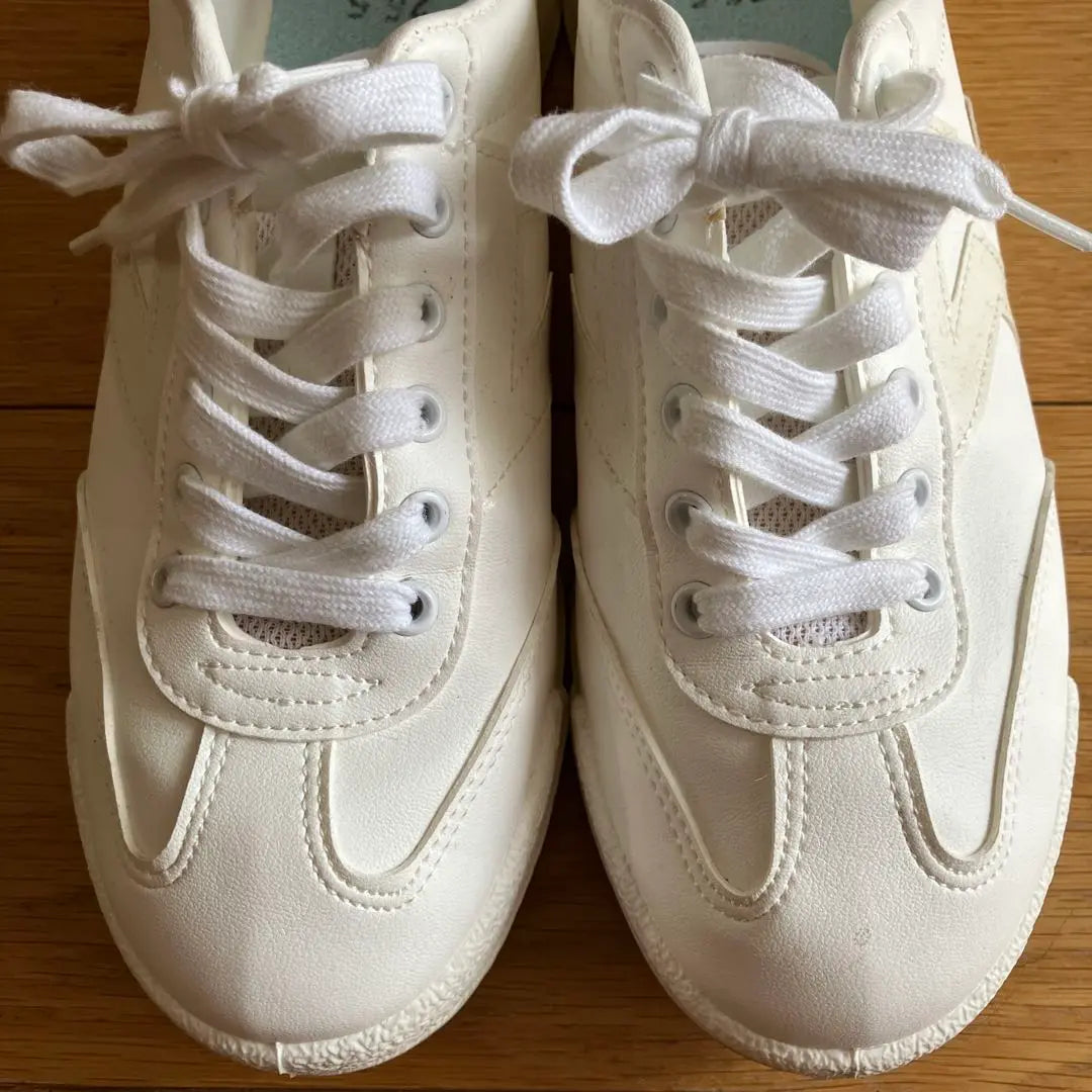 [Used item] JAGUAR MoonStar white sneakers 26.5cm