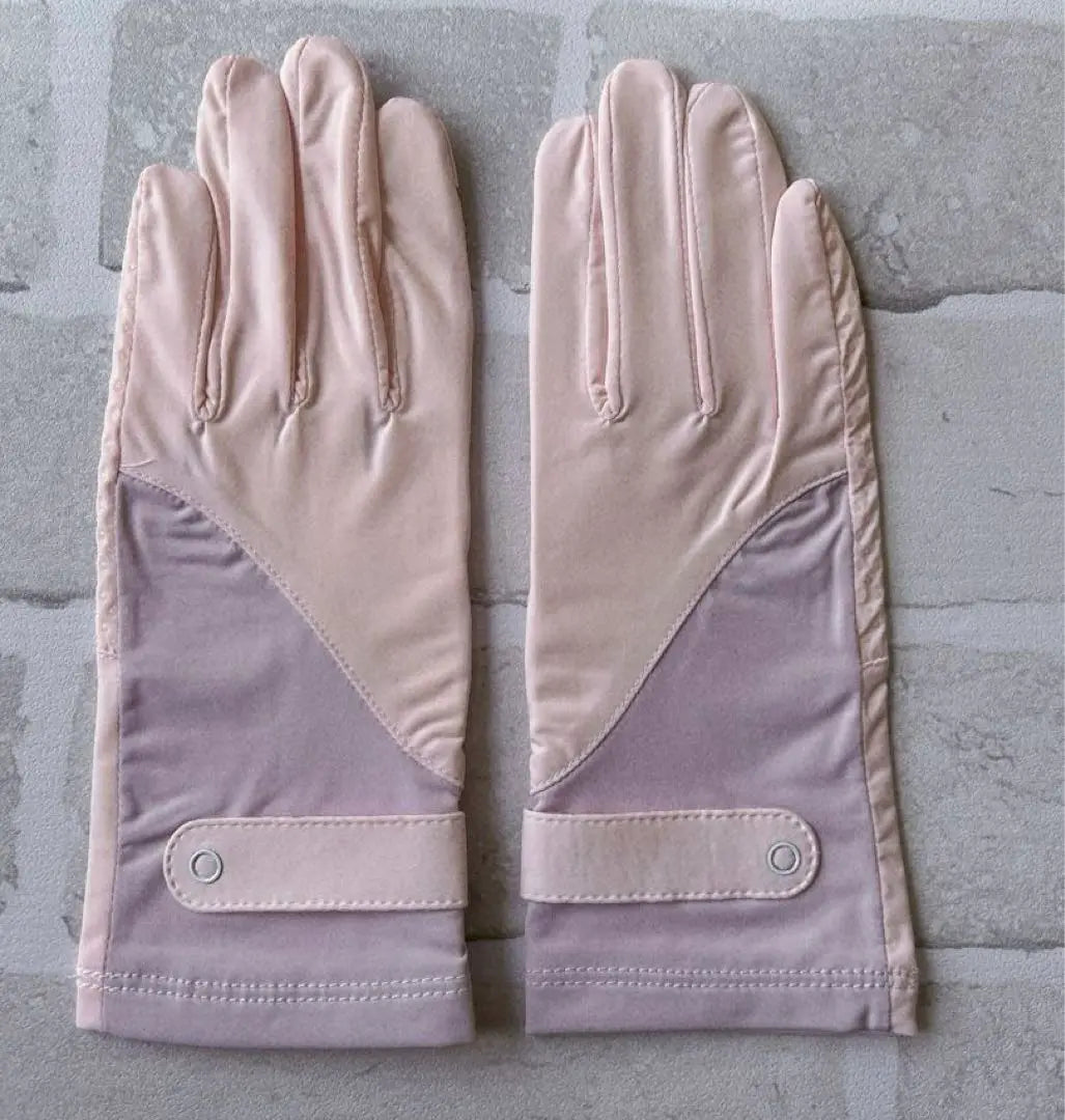 Guantes suaves con corte UV Sin dedos Protector solar con protección UV compatible con teléfonos inteligentes para mujeres | 清涼uvカット手袋 指なし レディース スマホ対応 紫外線対策 日焼け止め