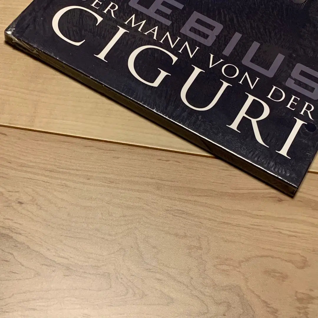 Brand new, unopened MOEBIUS DER MANN VON DER CIGURI