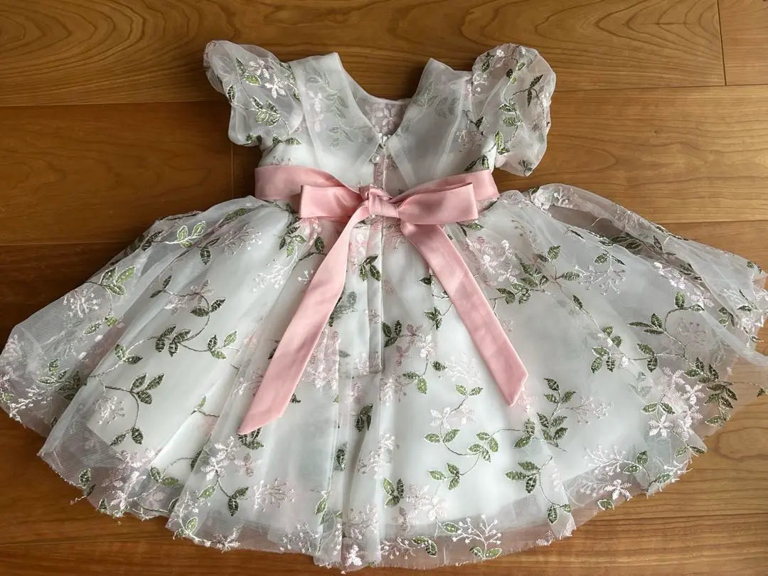 Vestido bebe, bordado floral, blanco 90