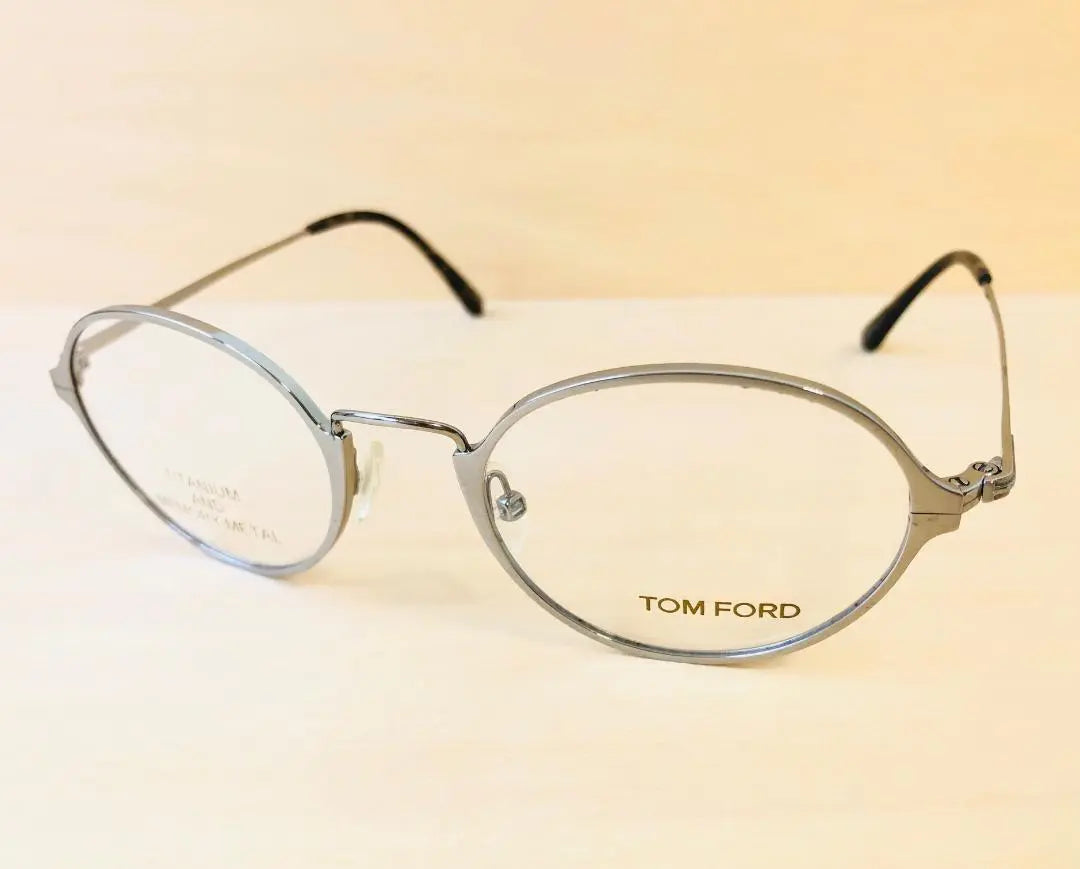 Precio habitual: 77.000 yenes/gafas de sol Tom Ford de titanio con memoria de forma, plateadas, plateadas