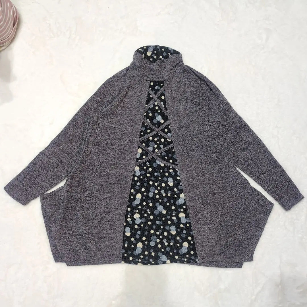 [TELVIAN] Long-sleeved tunic, high neck, polka dots, loose, gray, rayon blend