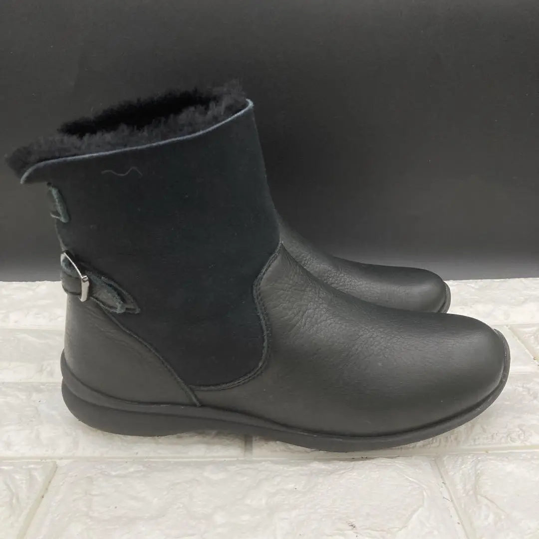 ❤Buen estado❤Botas cortas REGAL con cinturón de piel de oveja color negro