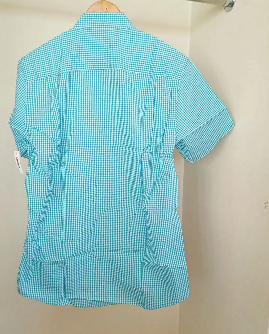 amazonessentials men's short sleeve check shirt, size S light blue cotton