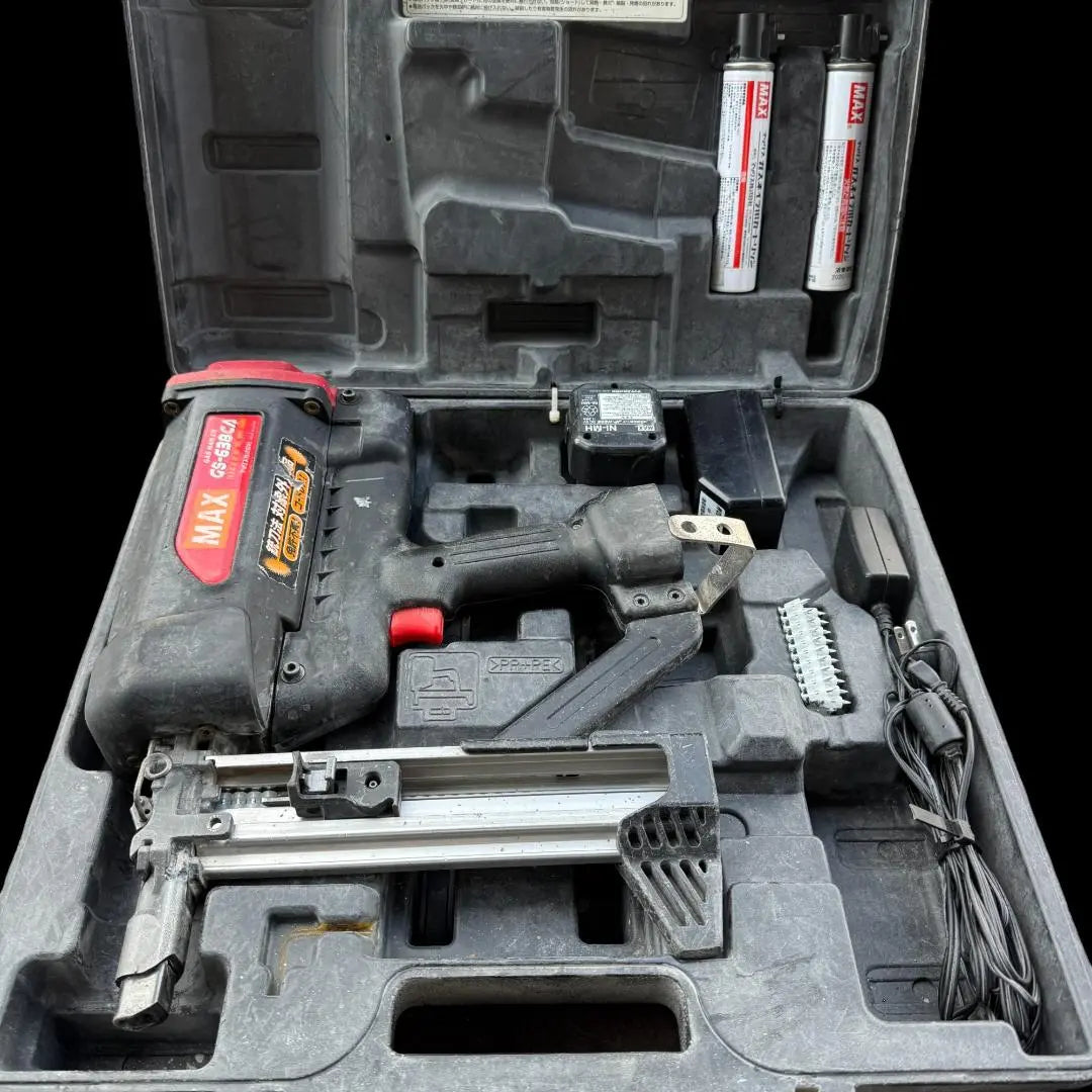 Operation confirmed - Pulves iron plates MAX Gas Nailer GS-638CA Concrete Nailer