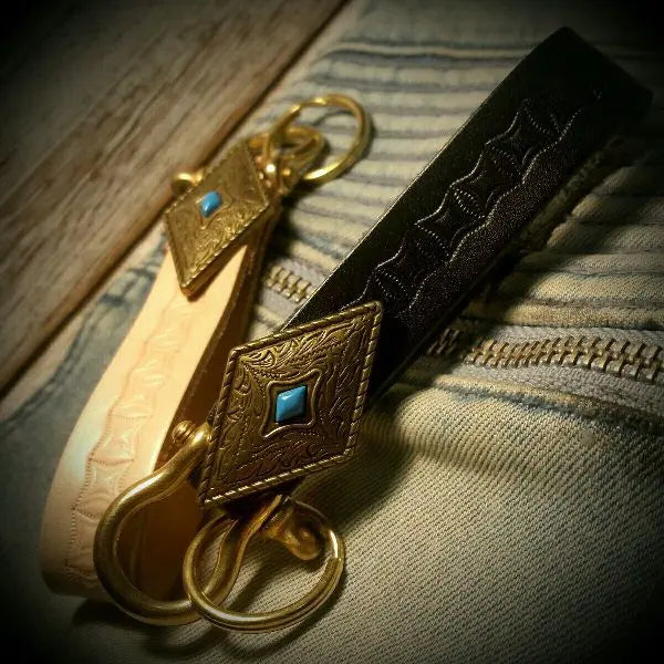 C41 Handmade Geometry Geometry Geometry Strap Custom Concho Dye Type I43 | c41ハンドメイドジオメトリー 本革ストラップ カスタムコンチョ ダイア型I43