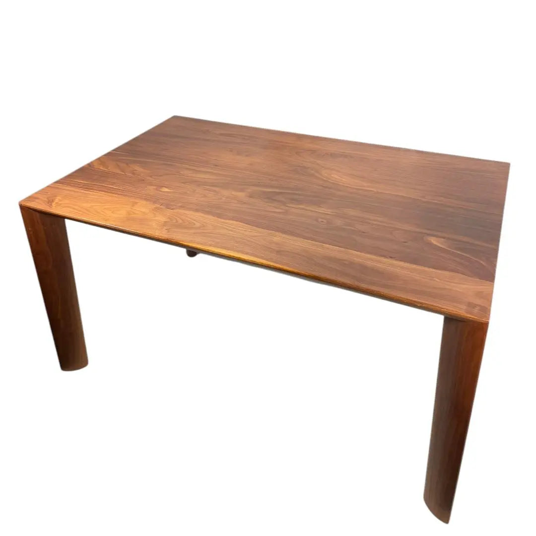 Mesa de comedor de madera natural de nogal Karimoku HR490