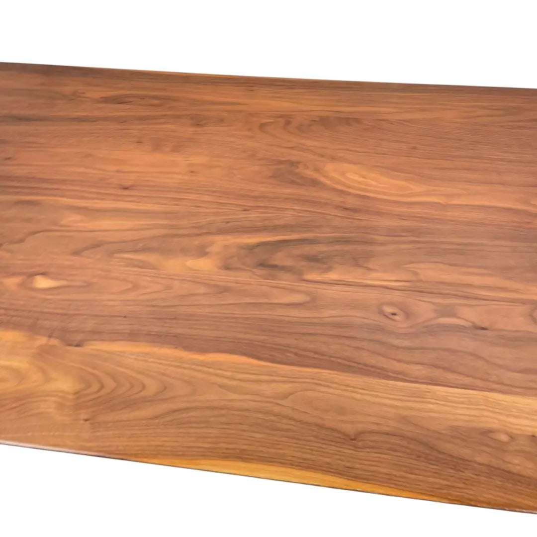 Mesa de comedor de madera natural de nogal Karimoku HR490