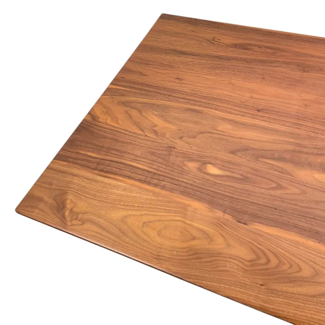 Mesa de comedor de madera natural de nogal Karimoku HR490