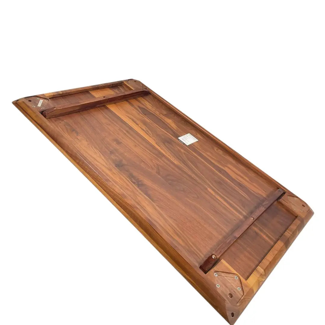 Mesa de comedor de madera natural de nogal Karimoku HR490