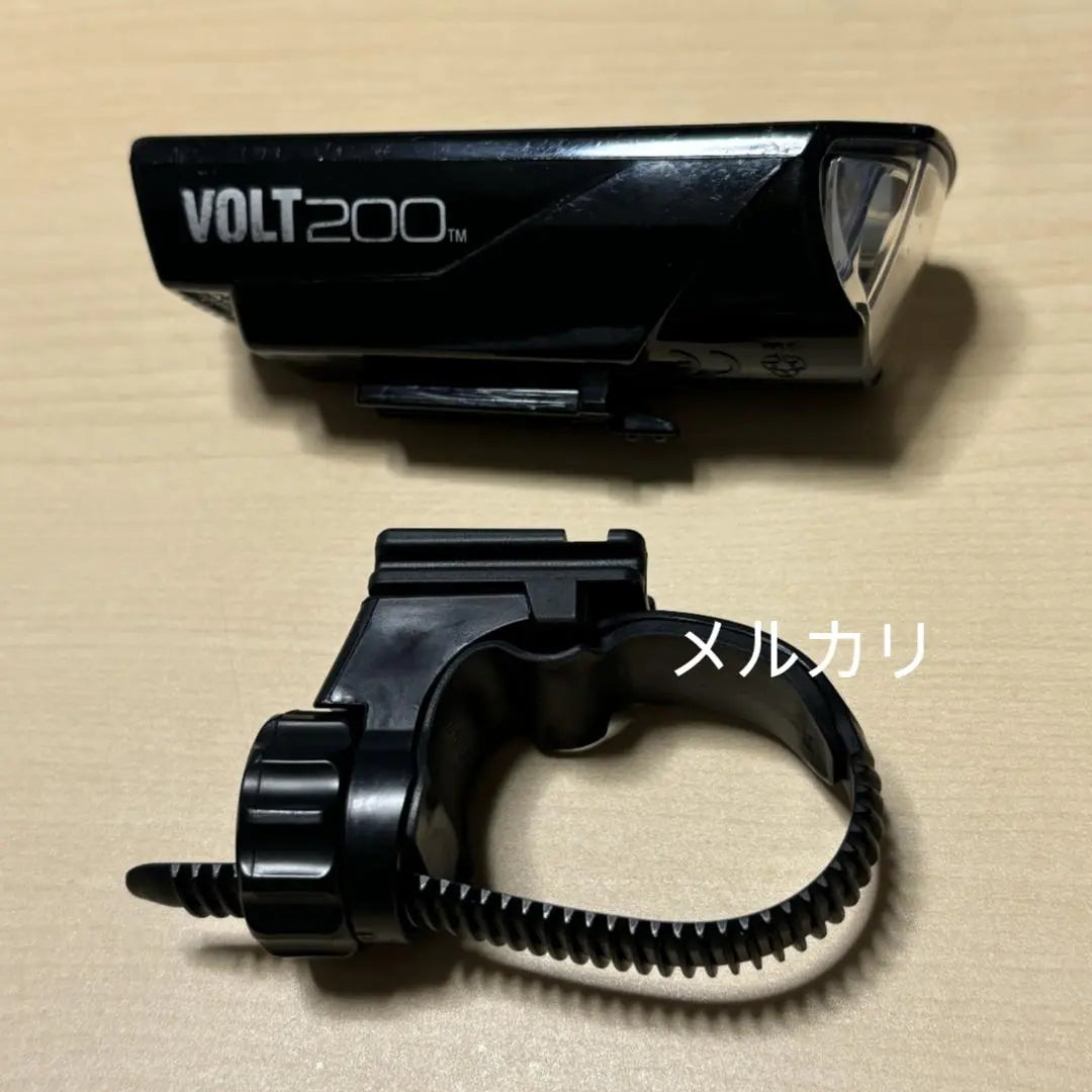 CATEYE VOLT200 Black Bicycle Light Cat Eye LED Light