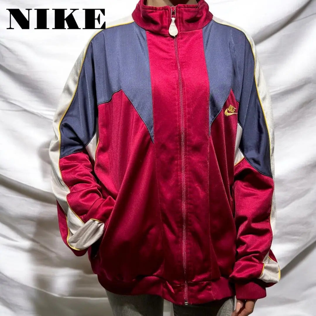 [Buen estado] Chaqueta deportiva NIKE con etiqueta plateada bordada con el logo Swoosh, talla XL para hombre, color rojo