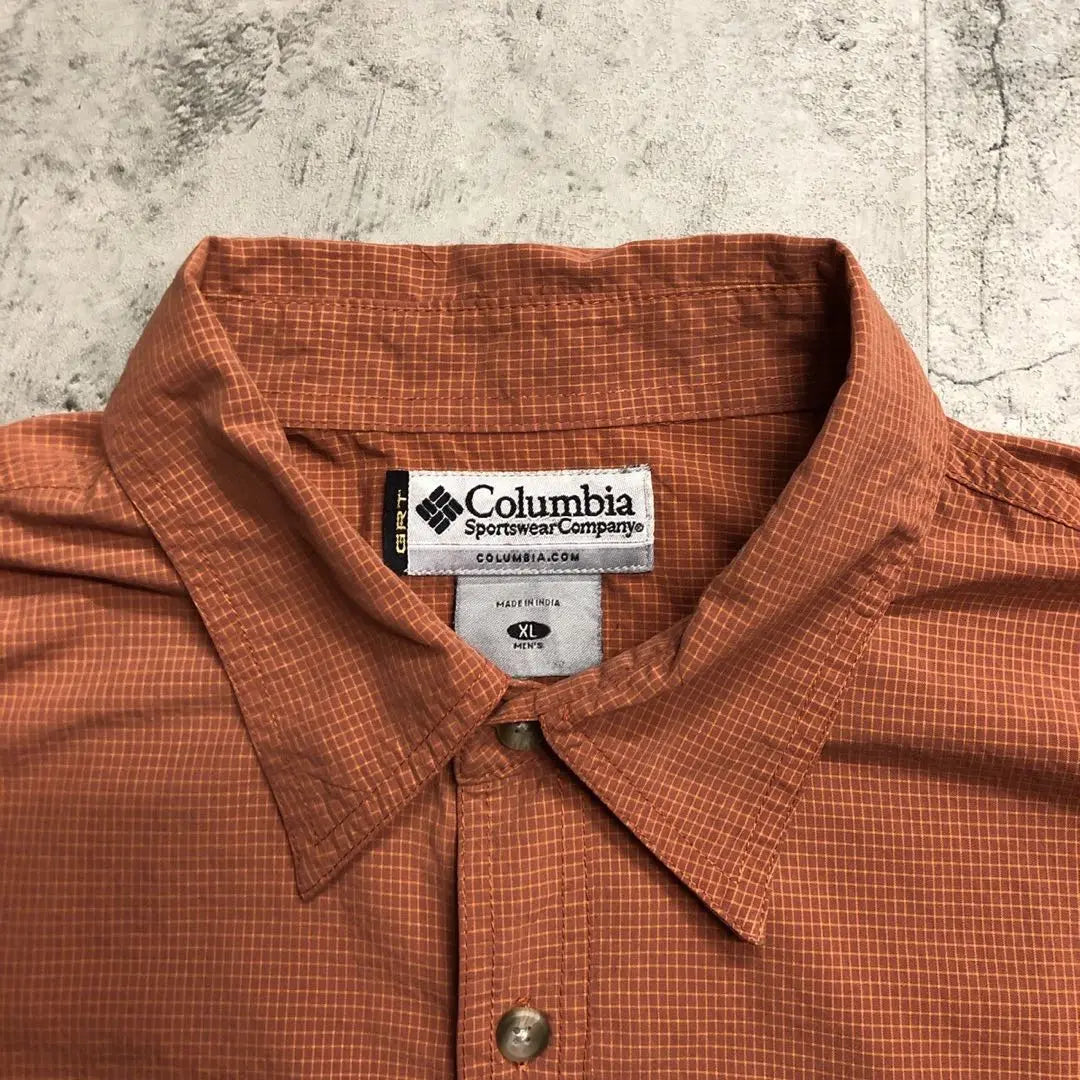 USA Vintage Columbia OMNI-WIC Columbia Short Sleeve Shirt