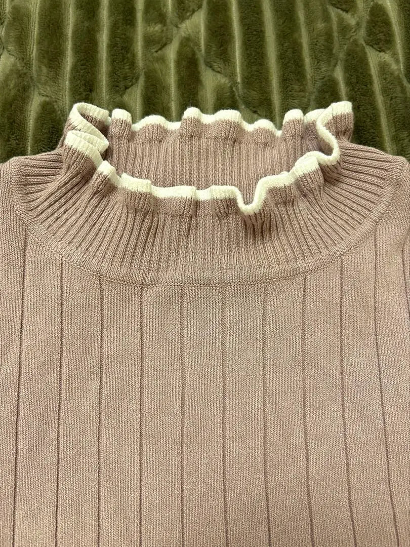 Women's sweater, knit, thin, dull pink, ruffles, girly, spring | レディース セーター ニット 薄手 くすみピンク フリル ガーリー 春